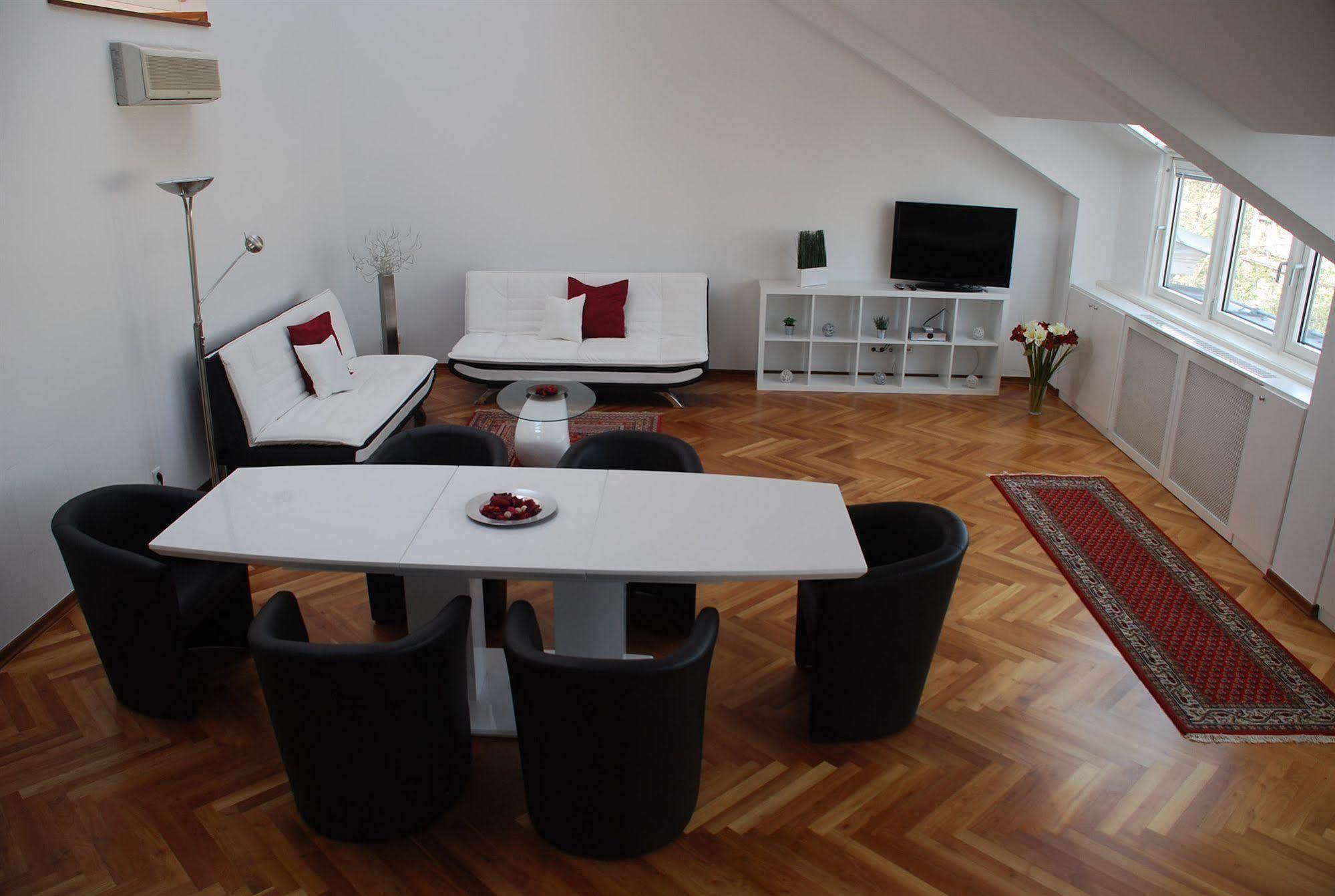 Duschel Apartments Vienna Esterno foto