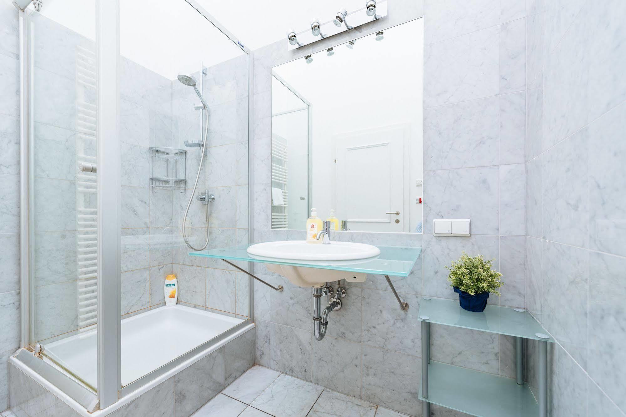 Duschel Apartments Vienna Esterno foto